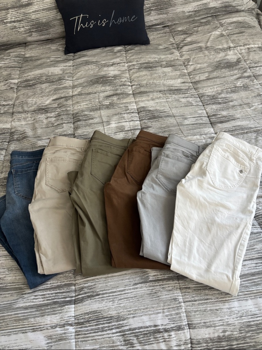 Democracy Ab Solution Ankle Skimmer Jeans Pants - Size 4
